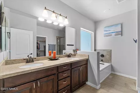 25 E Tranquil Ln, Flagstaff, AZ 86005 photo 16