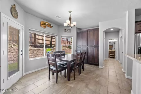 25 E Tranquil Ln, Flagstaff, AZ 86005 photo 10