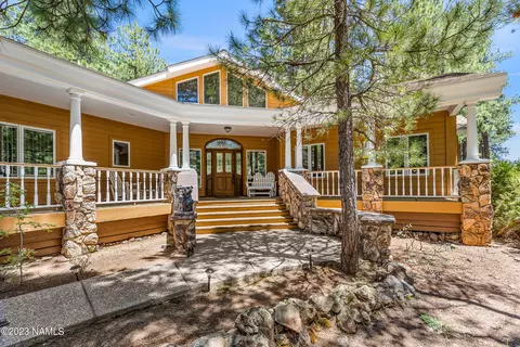 2133 Aubry, Flagstaff, AZ 86005