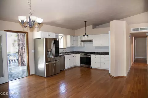 4100 E Broken Rock Loop, Flagstaff, AZ 86004 photo 3