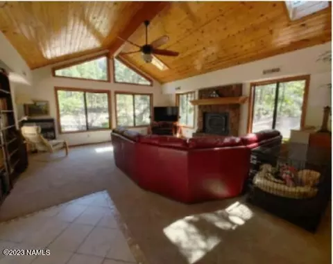 2242 Skyline Dr, Flagstaff, AZ 86004 photo 9