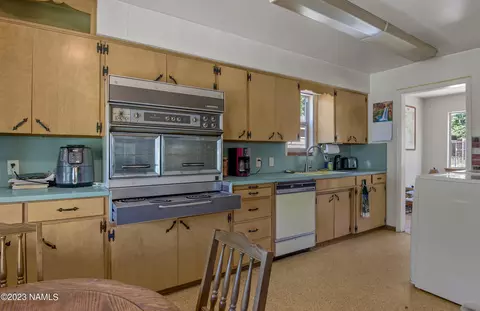 3020 E Pine Dr, Flagstaff, AZ 86004 photo 7