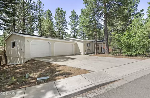 2053 W Alaska Ave, Flagstaff, AZ 86001