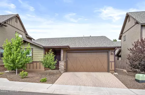 2408 W Pollo Cir, Flagstaff, AZ 86001