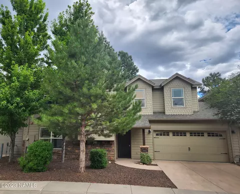 3844 E Jacamar Dr, Flagstaff, AZ 86004