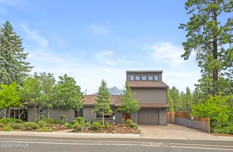 2700 W Lynette Dr, Flagstaff, AZ 86001