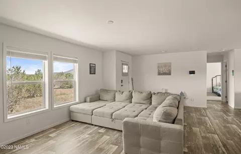 1092 E Tamarack St, Williams, AZ 86046 photo 9