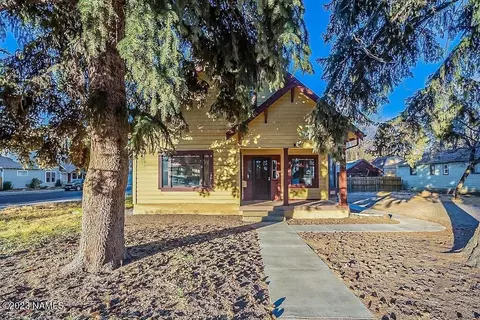 320 W Cherry Ave, Flagstaff, AZ 86001 photo 3