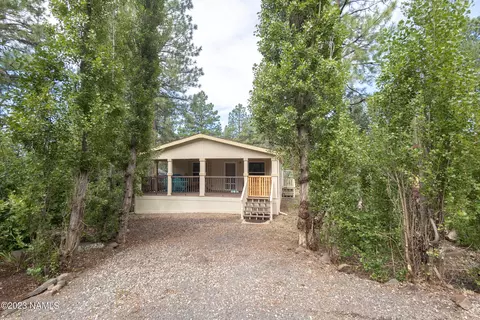 17100 S Elk Pl, Munds Park, AZ 86017