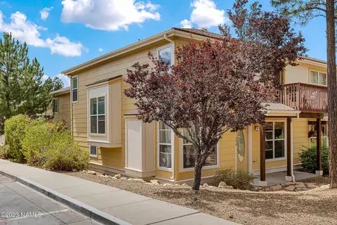 1338 E Hatcher Dr, Flagstaff, AZ 86001
