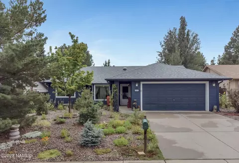 6687 Eagle Crest Dr, Flagstaff, AZ 86004