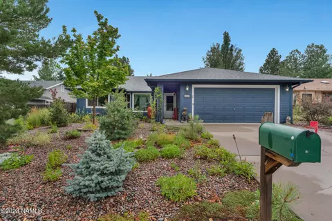 6687 Eagle Crest Dr, Flagstaff, AZ 86004 photo 2