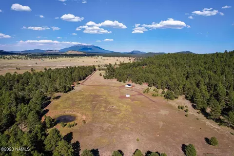 2600 N Spring Valley Rd, Parks, AZ 86018