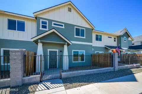 12194 Curtis Ct, Bellemont, AZ 86015