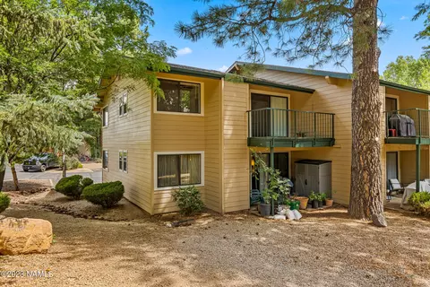 3200 S Litzler Dr #6-226, Flagstaff, AZ 86005