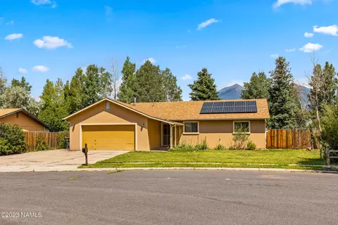 3430 W Red Rock Ln, Flagstaff, AZ 86001
