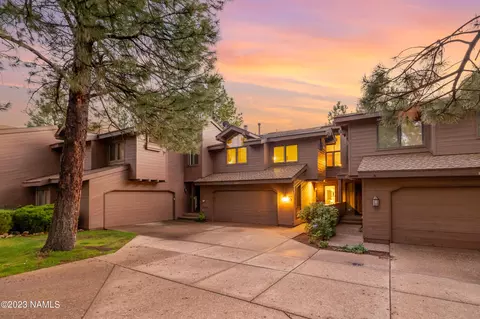 1059 N Lakepoint Way, Flagstaff, AZ 86004
