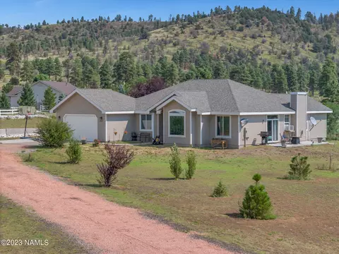 5030 Camino De Los Vientos, Flagstaff, AZ 86004