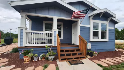 2391 E Arizona St, Williams, AZ 86046