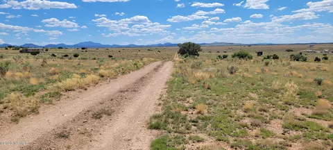 854 E Floye Rd, Williams, AZ 86046 photo 8