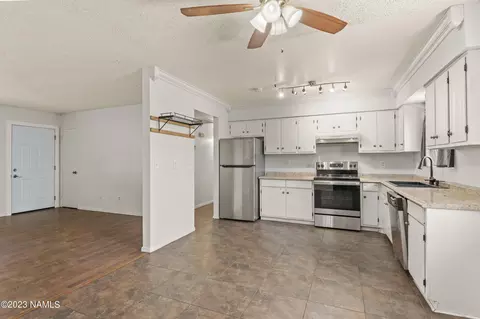 7900 E Gemini Dr, Flagstaff, AZ 86004 photo 4