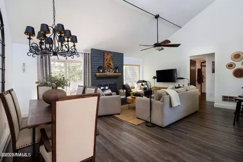 17980 S Walapai Rd, Munds Park, AZ 86017