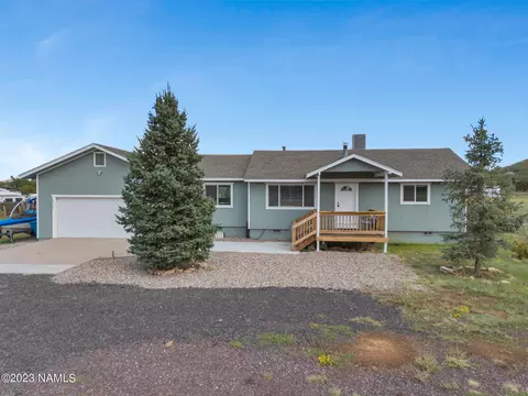 10910 Yellowjacket Rd, Flagstaff, AZ 86004