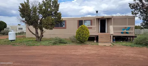 601 E Laramie Dr, Williams, AZ 86046