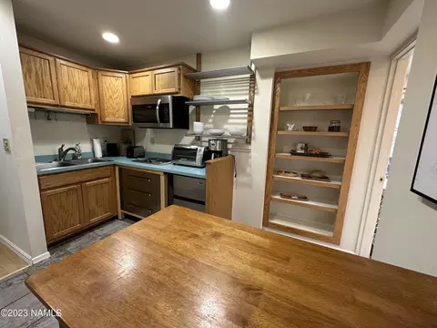 501 E Cherry Ave, Flagstaff, AZ 86001 photo 20