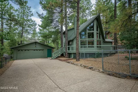 940 E Pinewood Blvd, Munds Park, AZ 86017