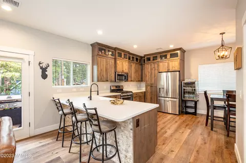 879 Onieda, Flagstaff, AZ 86005 photo 6