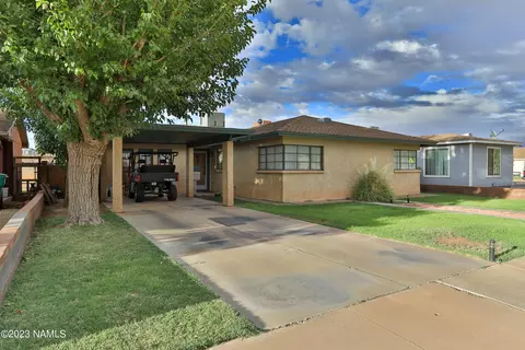 206 W Hillview St, Winslow, AZ 86047