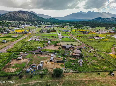 7700 E Majestic Mountain Ln, Flagstaff, AZ 86004