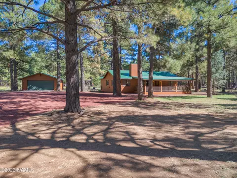 1705 N Maid Marian Dr, Parks, AZ 86018