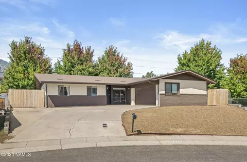 4820 E Warrior Dr, Flagstaff, AZ 86004