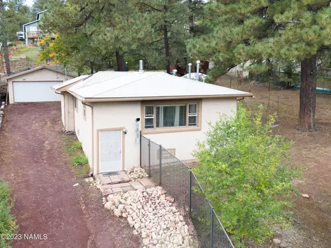 1611 E Arrowhead Ave, Flagstaff, AZ 86004