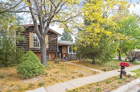 1500 N Deer Crossing Rd, Flagstaff, AZ 86004
