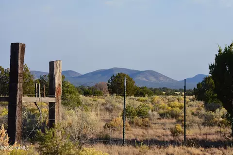 3699 Palmdale Rd #11, Williams, AZ 86046