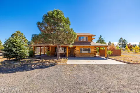 8165 N Browning Dr, Flagstaff, AZ 86004