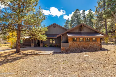 2165 E Del Rae Dr, Flagstaff, AZ 86005
