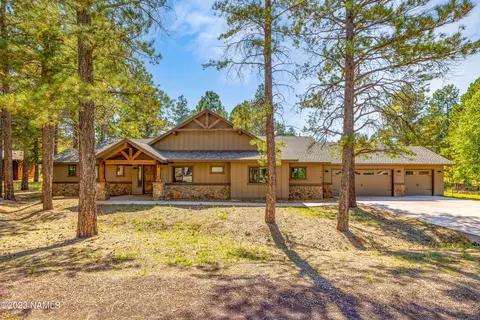 3565 S Lariat Loop, Flagstaff, AZ 86005