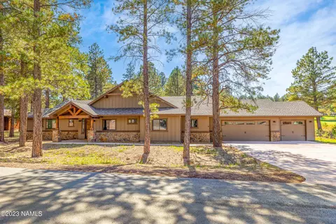 3565 S Lariat Loop, Flagstaff, AZ 86005 photo 2