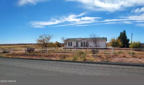 253 Five Mountain Rd, Winslow, AZ 86047