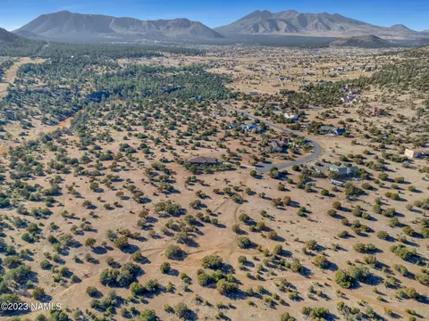 9031 Arroyo Trl #13, Flagstaff, AZ 86004