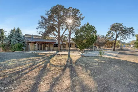 6637 N Pinon Rd, Flagstaff, AZ 86004