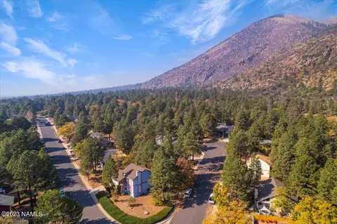 3120 E Hemberg Dr, Flagstaff, AZ 86004