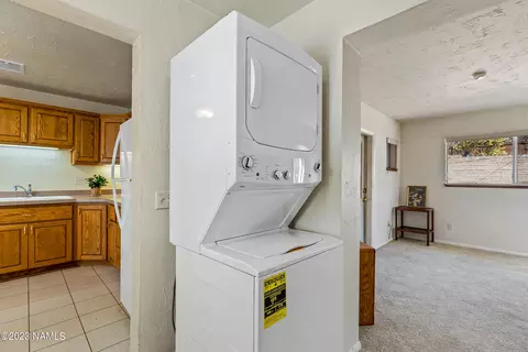 402 E Mohawk Dr, Flagstaff, AZ 86005 photo 19