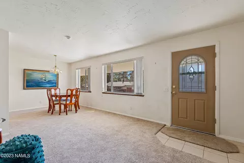402 E Mohawk Dr, Flagstaff, AZ 86005 photo 6