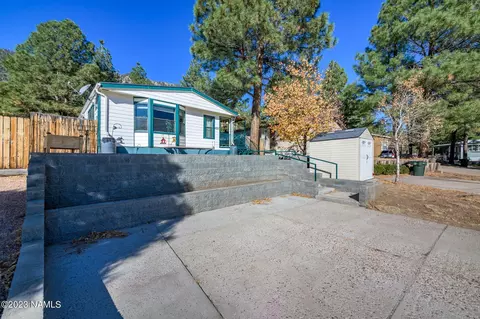 6337 N Snowflake Dr, Flagstaff, AZ 86004