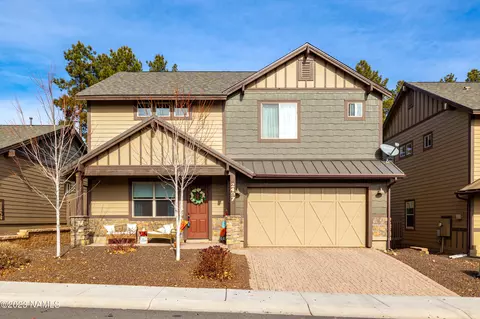 2497 W Pollo Cir, Flagstaff, AZ 86001